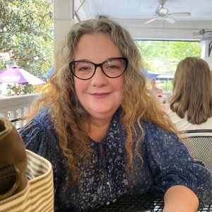 Meet your Posher, Alison